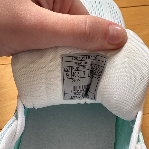 NEW Brooks Women’s Glycerin GTS 22 Running Shoes - Picture 11 of 13